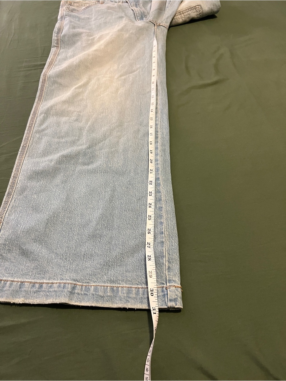 Light Blue Wide-Leg Mid Rise Jeans Size 12 - Picture 5 of 8
